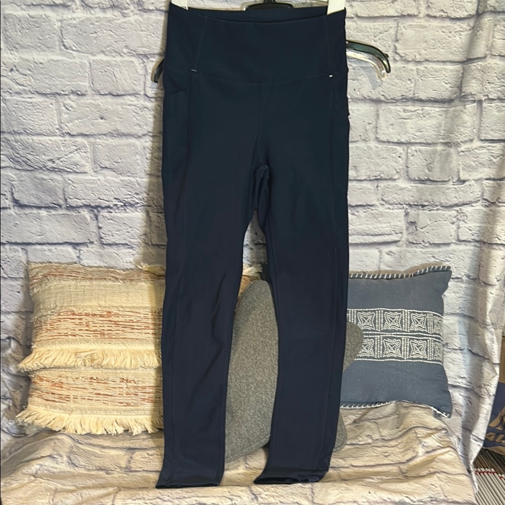 Stylish Dark Blue High-Waisted Leggings